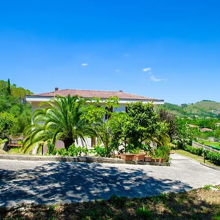 Al Mare A Villa Santa Maria di Castellabate
